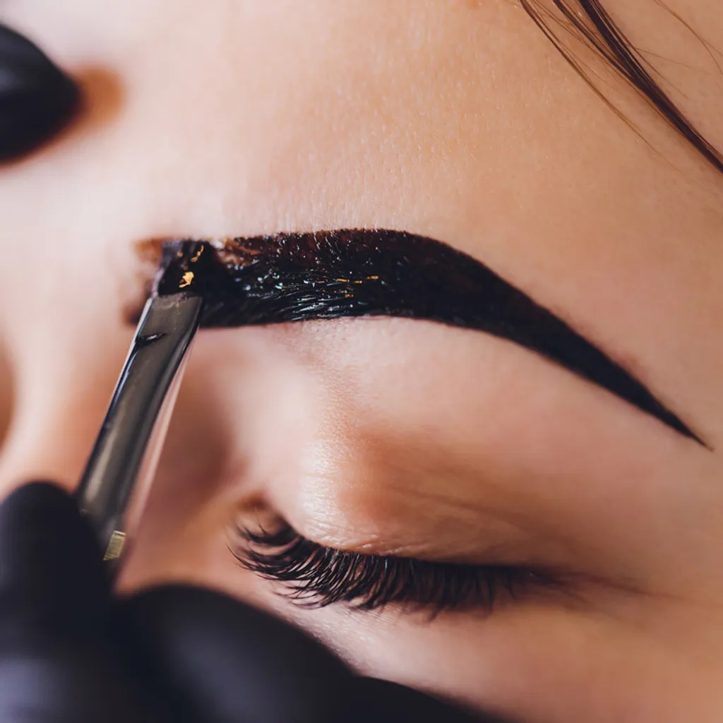 Brow Henna Training Course - Image 2