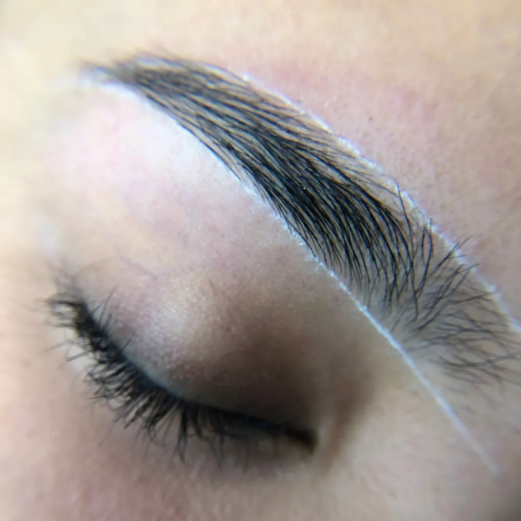 White Brow Precision Pen for Eyebrow Mapping, Microblading, Eyebrow Tattoo String - Image 4